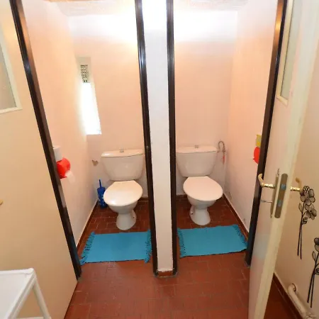 Detached Holiday Home With 5 Bedrooms And Billiards In Northern Bohemia Nyaraló *