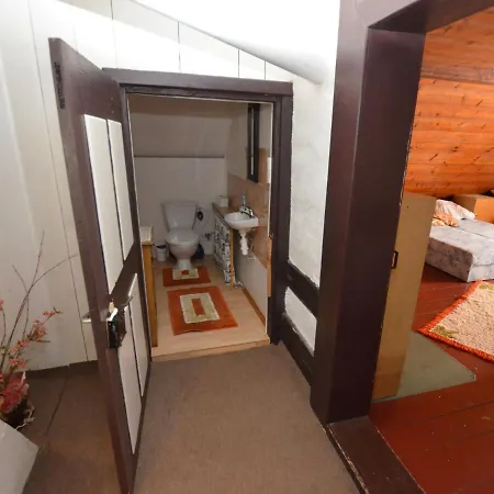 Detached Holiday Home With 5 Bedrooms And Billiards In Northern Bohemia *