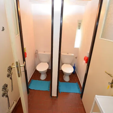 Detached Holiday Home With 5 Bedrooms And Billiards In Northern Bohemia