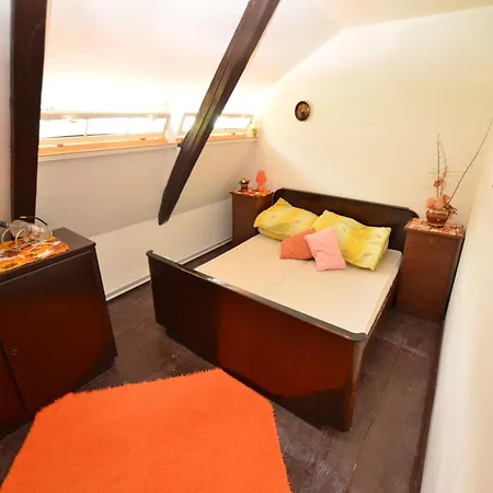 Detached Holiday Home With 5 Bedrooms And Billiards In Northern Bohemia