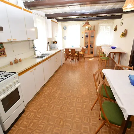 Detached Holiday Home With 5 Bedrooms And Billiards In Northern Bohemia Krásná Lípa